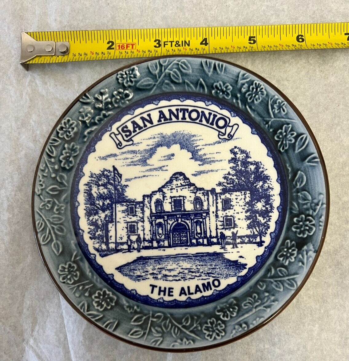 SAN ANTONIO Commemorative Alamo Wall Plate - Made in Japan circa 1960 - 6" - Image 2