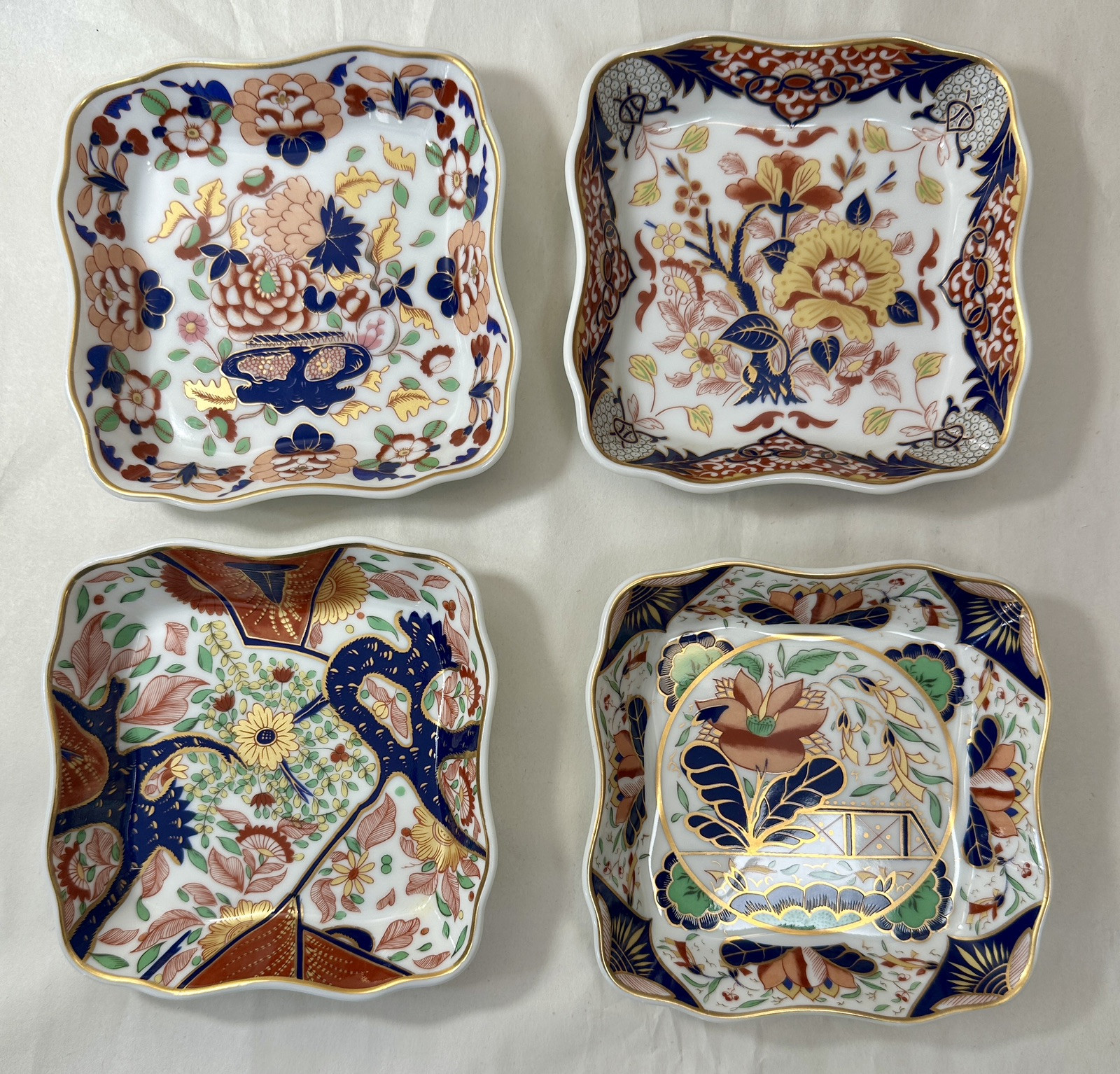 Set of 4 Andrea by Sadek Imari Sweet Meat Trays - Unboxed, Unused - 4-1/2"