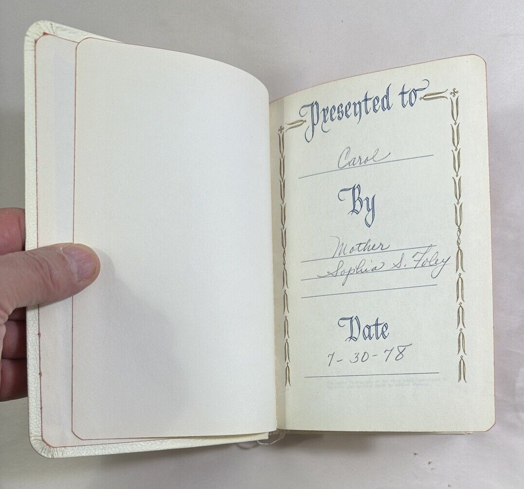 Vintage 1957 Holy Bible - Collins Clear-Type Press - UK - Immaculate - Image 2