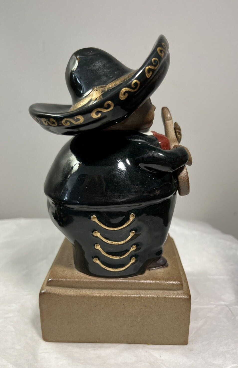 Rodo Padilla - Mariachi Player - Image 1