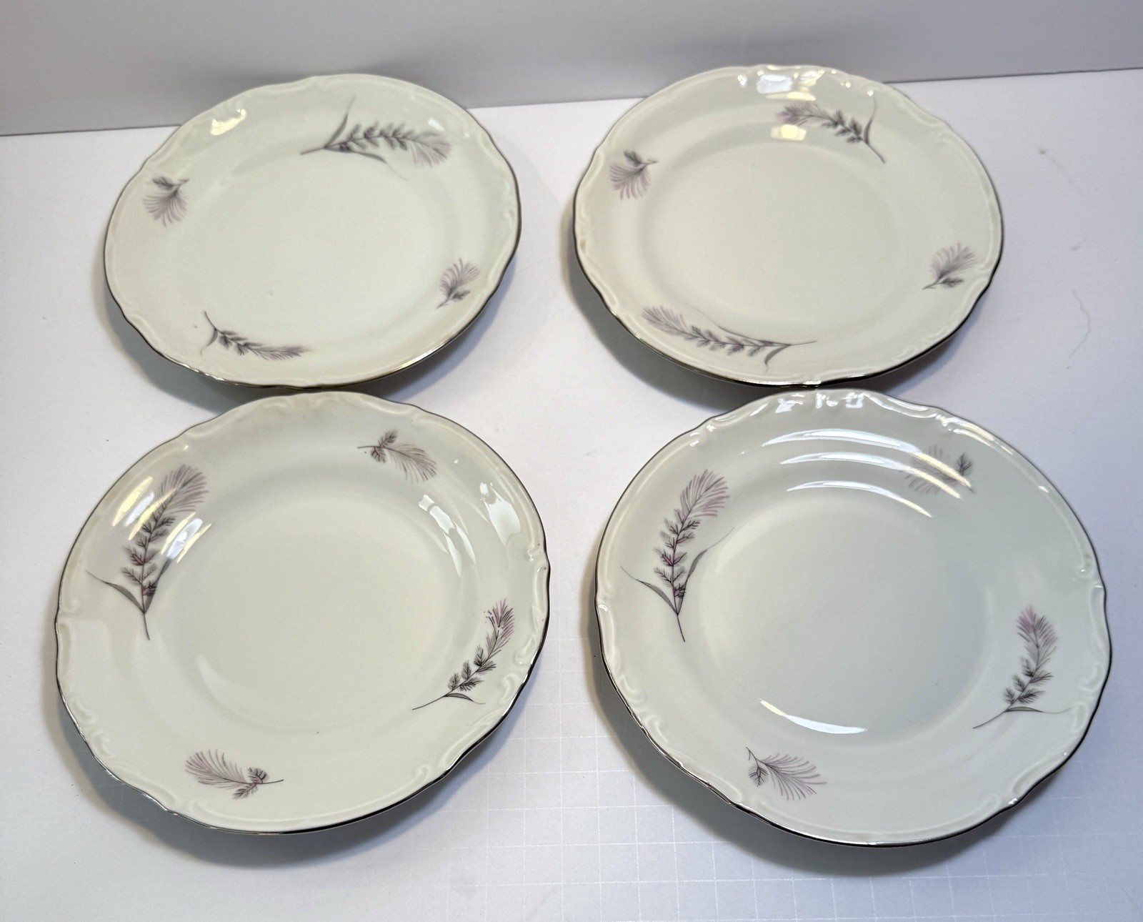 Set of 4 Thistle by CHODZIEZ-POLAND Fine-China Gray Salad / Bread Plates 7"