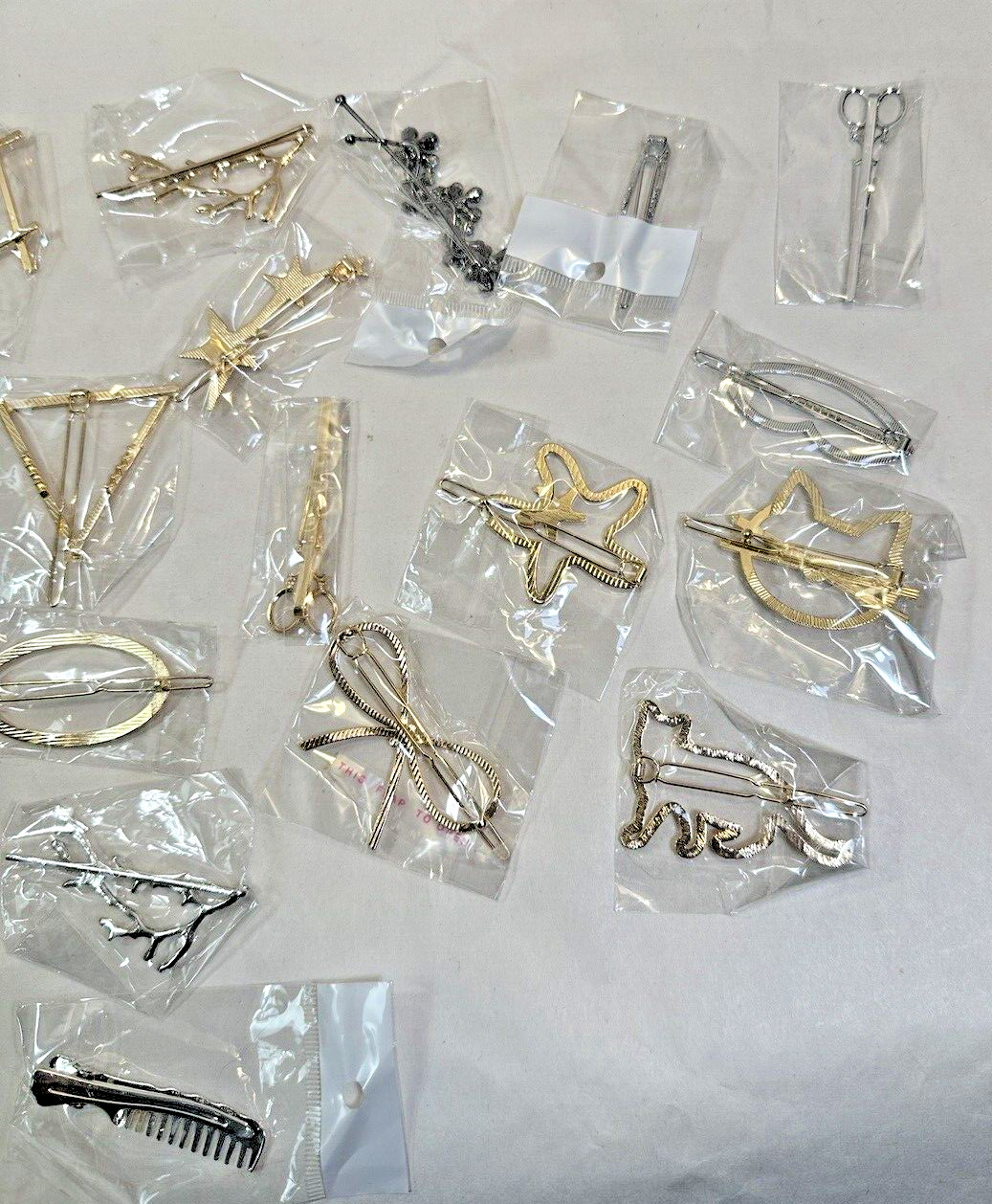 Lot of 21 Women's Hairpins - Brand New in Plastic Wrap - Image 11