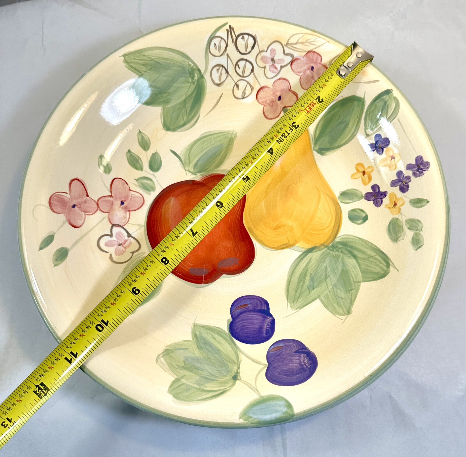 Set of Four (4) Gibson Everyday Fruit Grove Dinner Plates - NWOT, Unboxed - Image 9