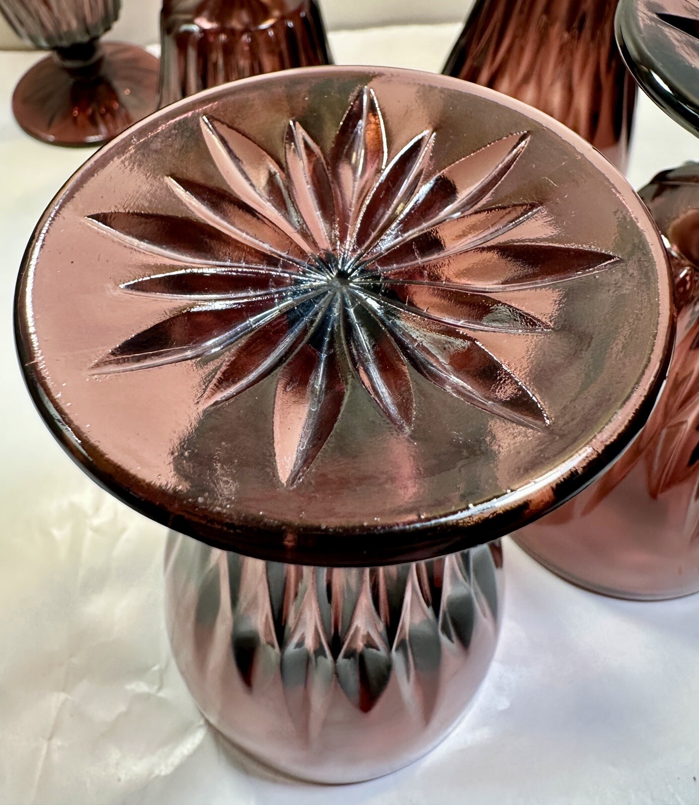 Five (5) Hazel Atlas Moroccan Amethyst 5.5" Footed Ice Tea Tumblers - Mint - Image 5