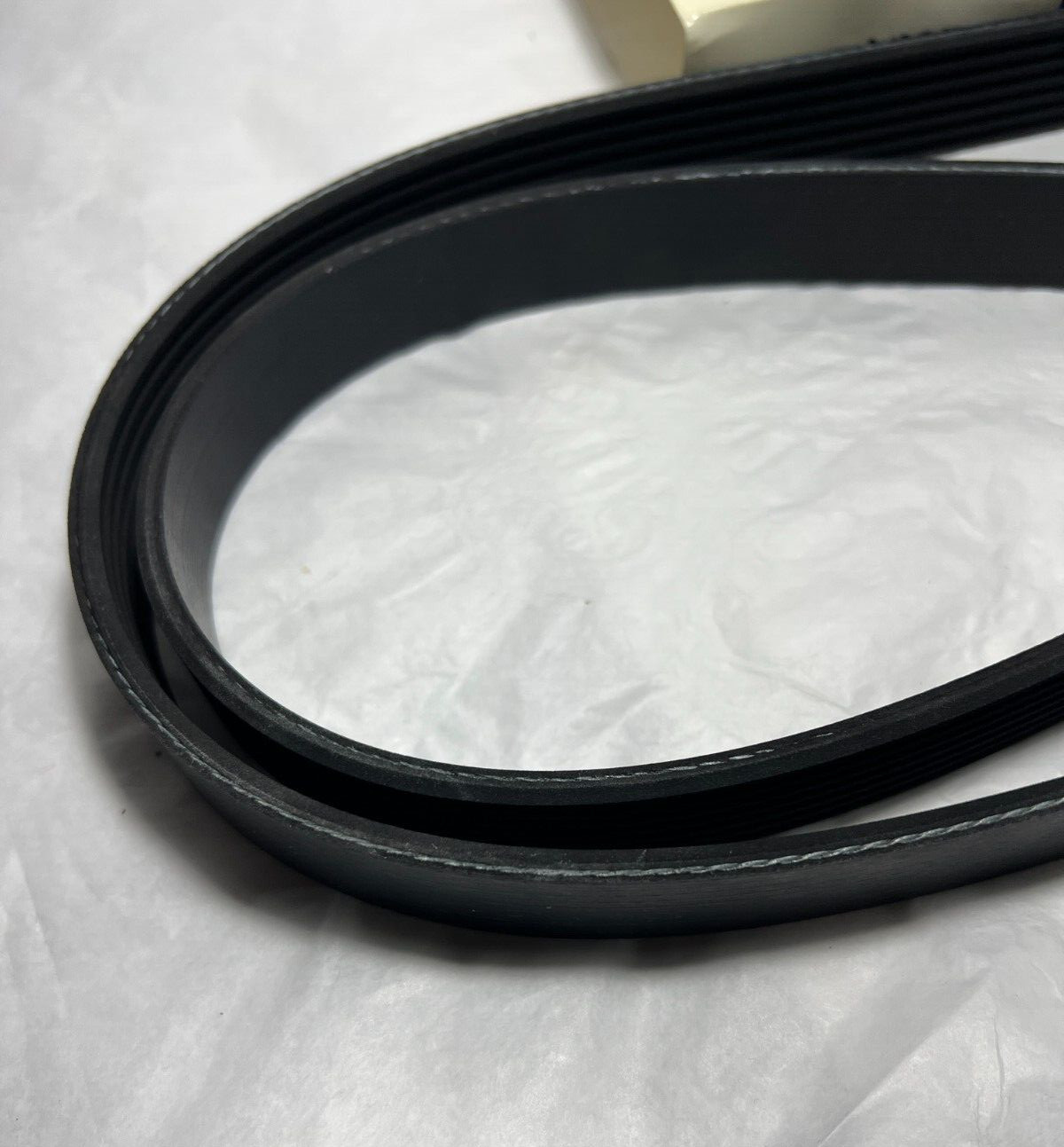 ACDelco 7K694 Standard V-Ribbed Serpentine Belt - New in Packaging - Image 2