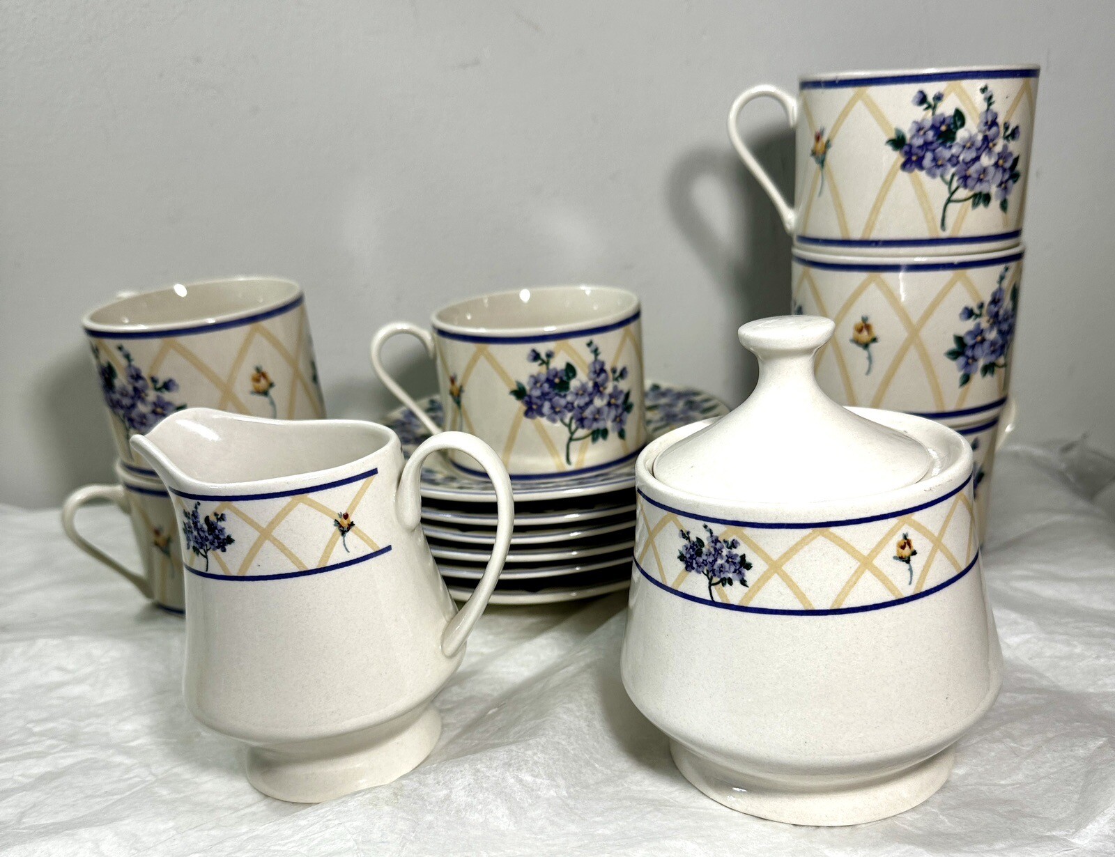 Six (6) Farberware Hydrangea Cups & Saucers Plus Sugar Bowl and Creamer - Image 1