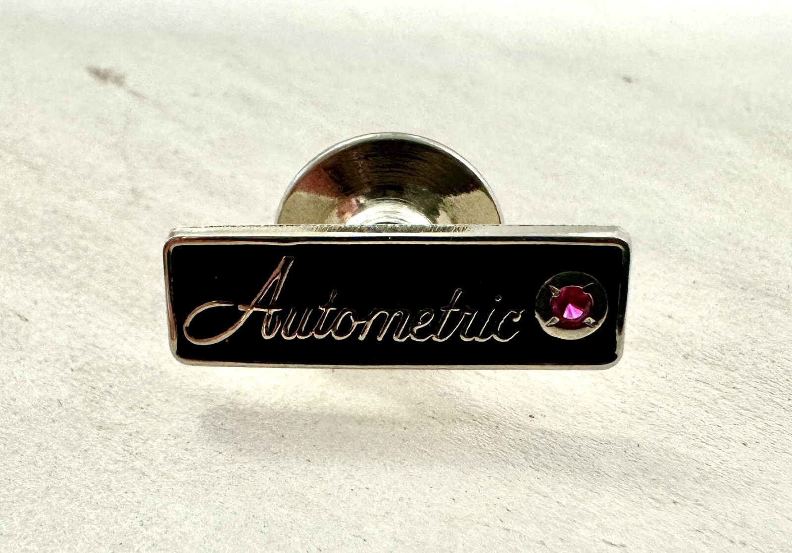 Autometric (Paramount Pictures) Lapel / Tie Pin - Image 3