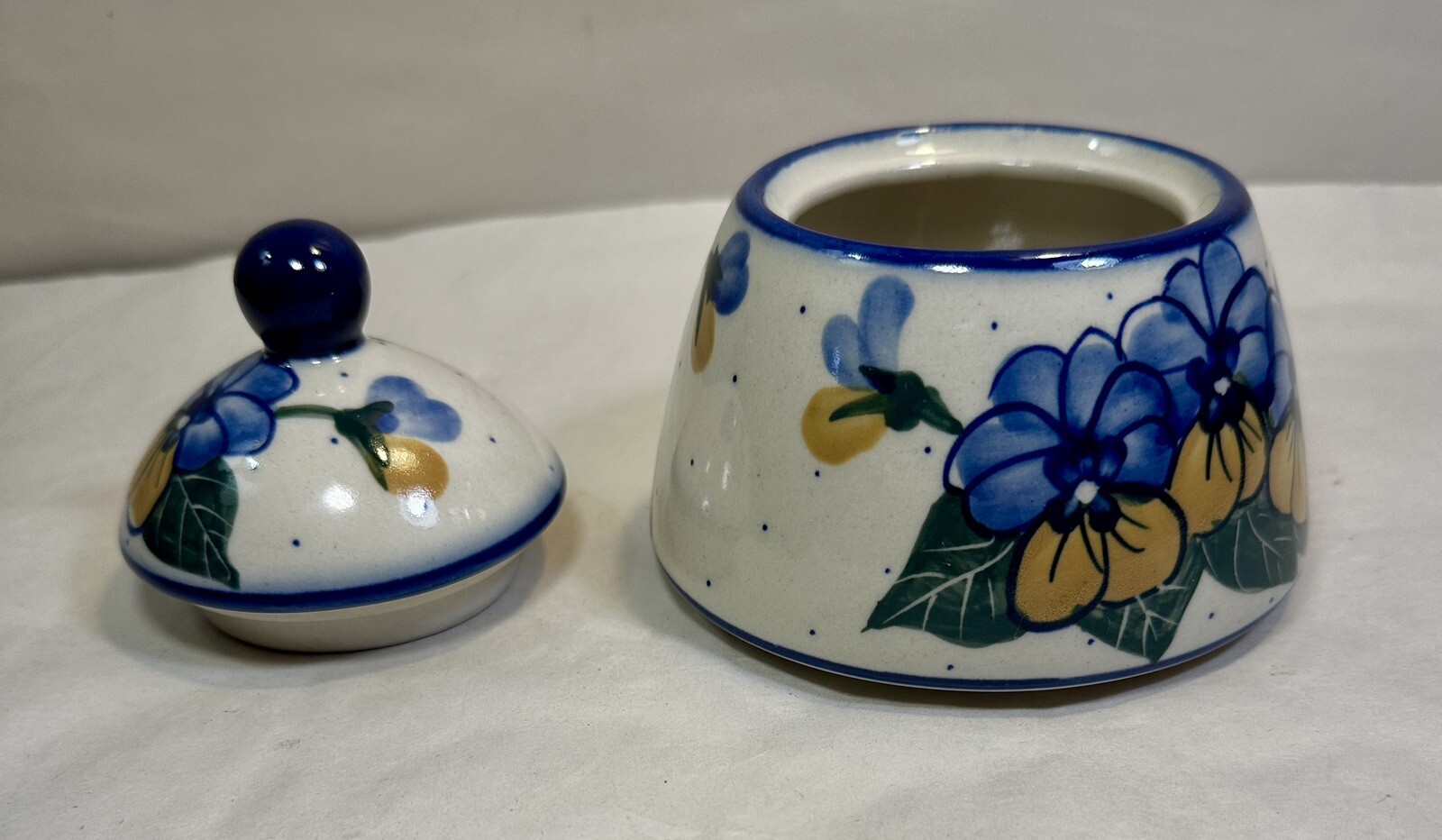 Boleslawiec Sugar Bowl - Pottery Blue Butterflies & Flowers - Signed by Artist - Image 2