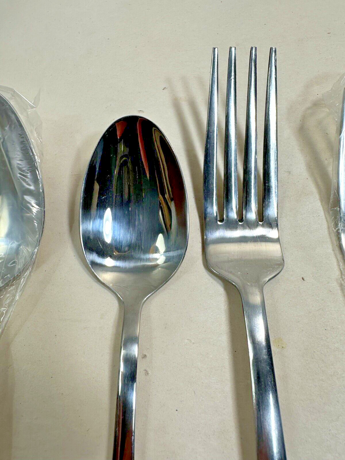 International Stainless Simplicity Single 5 Piece Serving Set - Unused, Open Box - Image 4