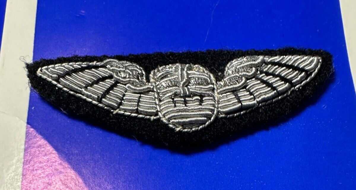 US USAF Bullion Embroidered Pilots Wings - Unused - Image 1