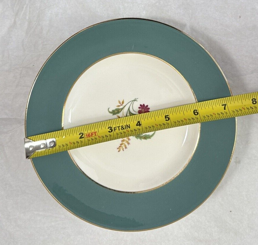 Set of Four (4) Homer Laughlin Cavalier Eggshell Dessert Plates - 7 1/4" - Image 3