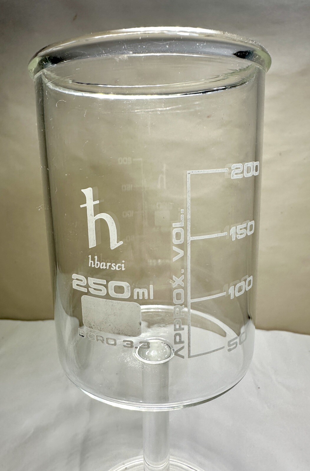 Handmade Beaker Wine Glass, Made of Lab Grade Borosilicate 3.3 Glass - 250mL - Image 1