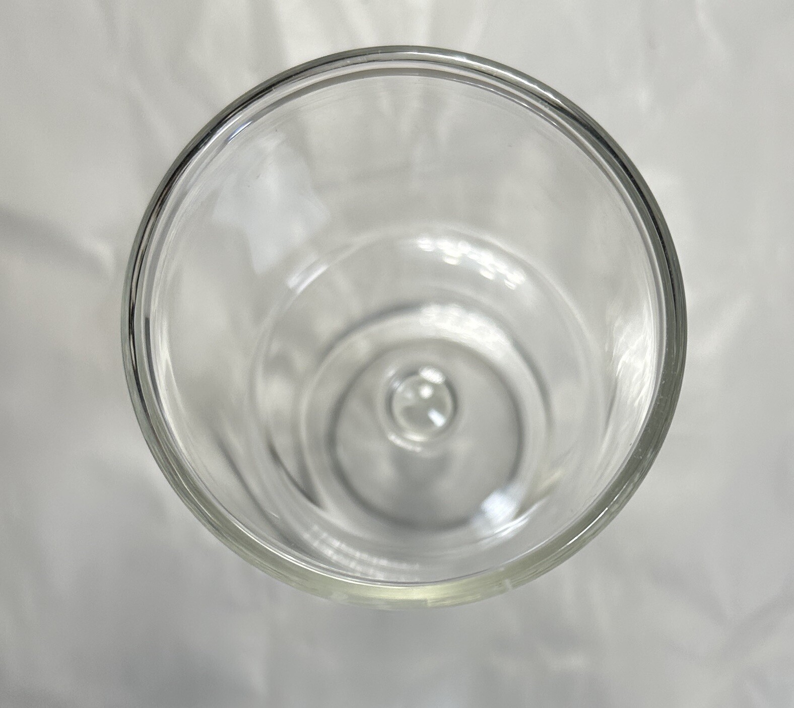 Handmade Beaker Wine Glass, Made of Lab Grade Borosilicate 3.3 Glass - 250mL - Image 3