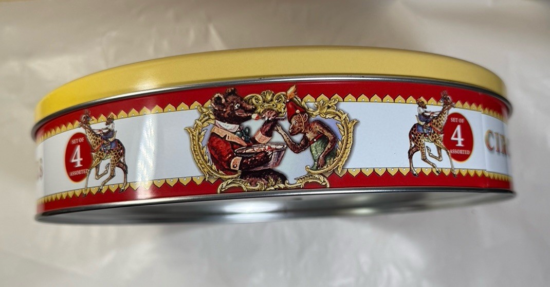 Restoration Hardware Circus Party Tin Plates, 4-Pack, 10” - UNUSED - Image 2