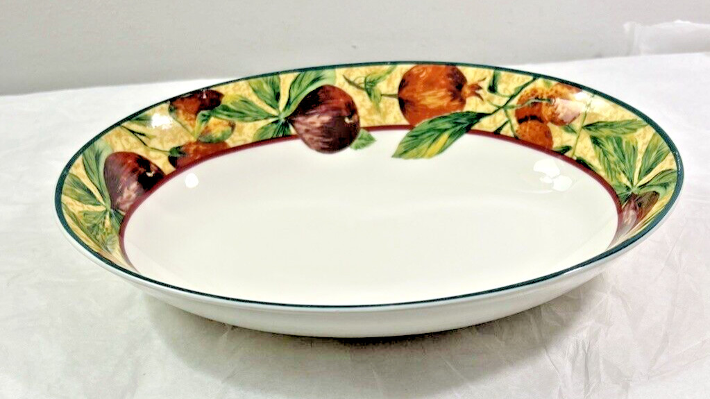 Royal Doulton Augustine Oval Serving Bowl - 10" - Immaculate - UK Bone China - Image 1
