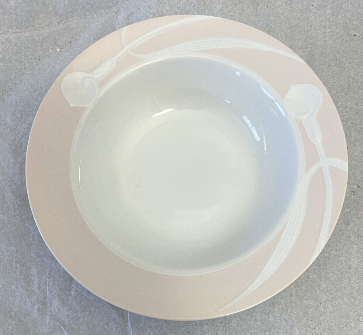 10" Round Vegetable Bowl Classic Flair Peach by MIKASA 