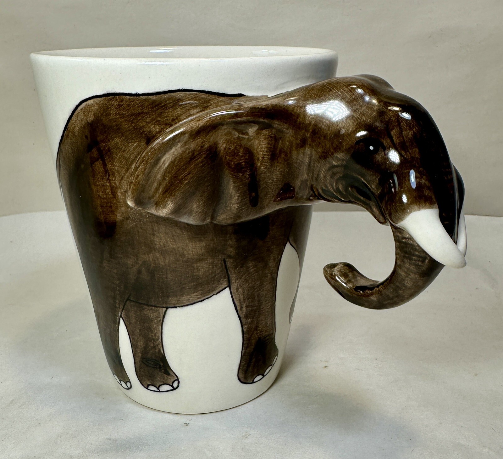 World Market 3D Elephant 12 Oz Ceramic Cream/Brown Coffee Mug Made in Thailand - Image 4