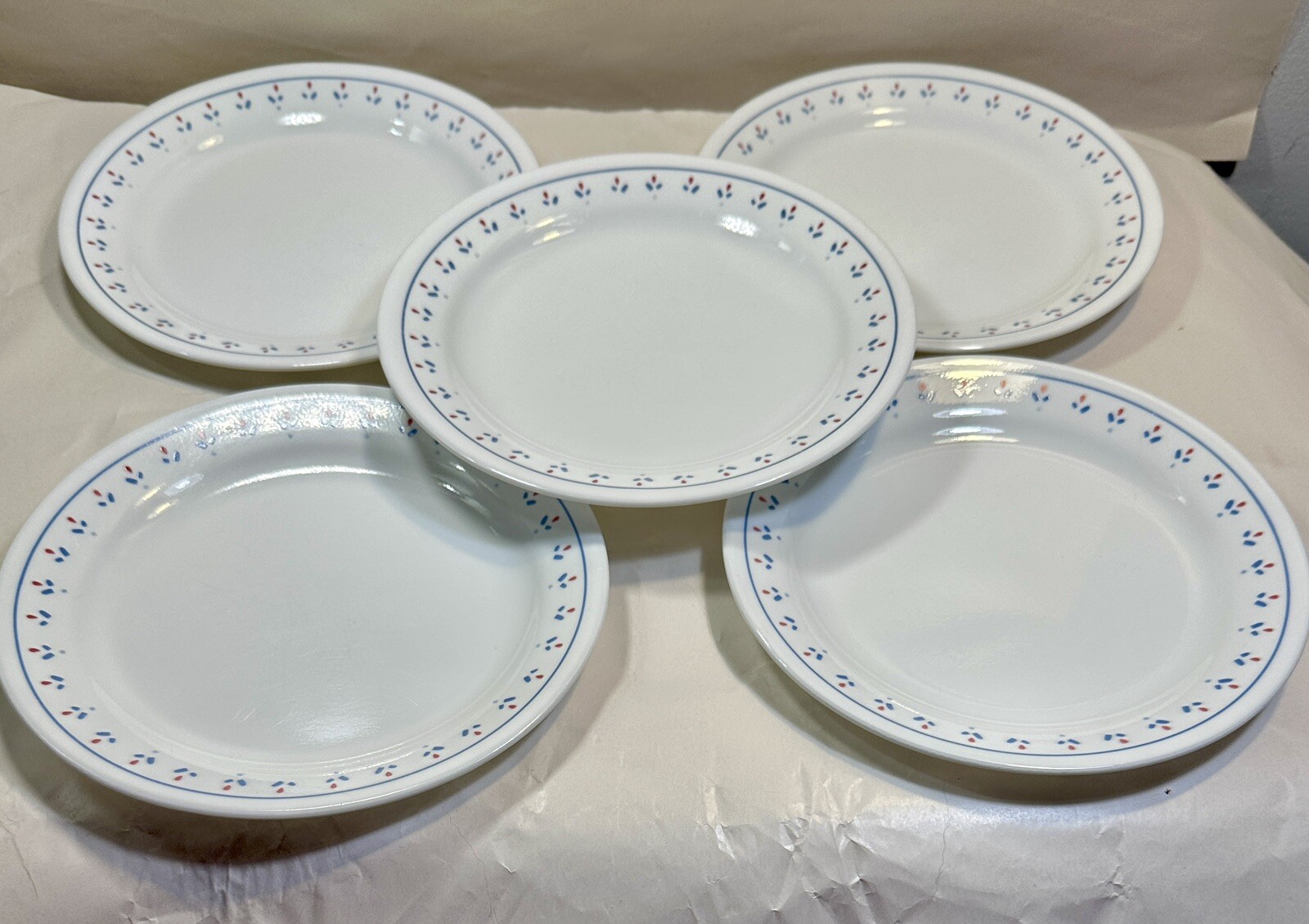 Lot of 5 Corelle Normandy 7.25" Bread/Dessert Plates - Image 2