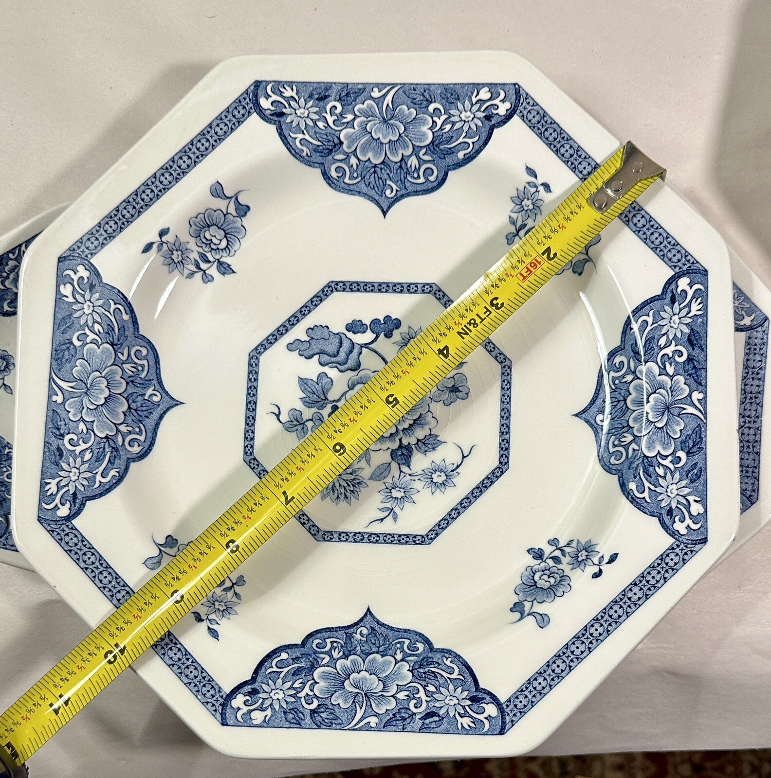 Old Pekin J&G Meakin Royal Staffordshire Ironstone Plates and Bowls - Image 6