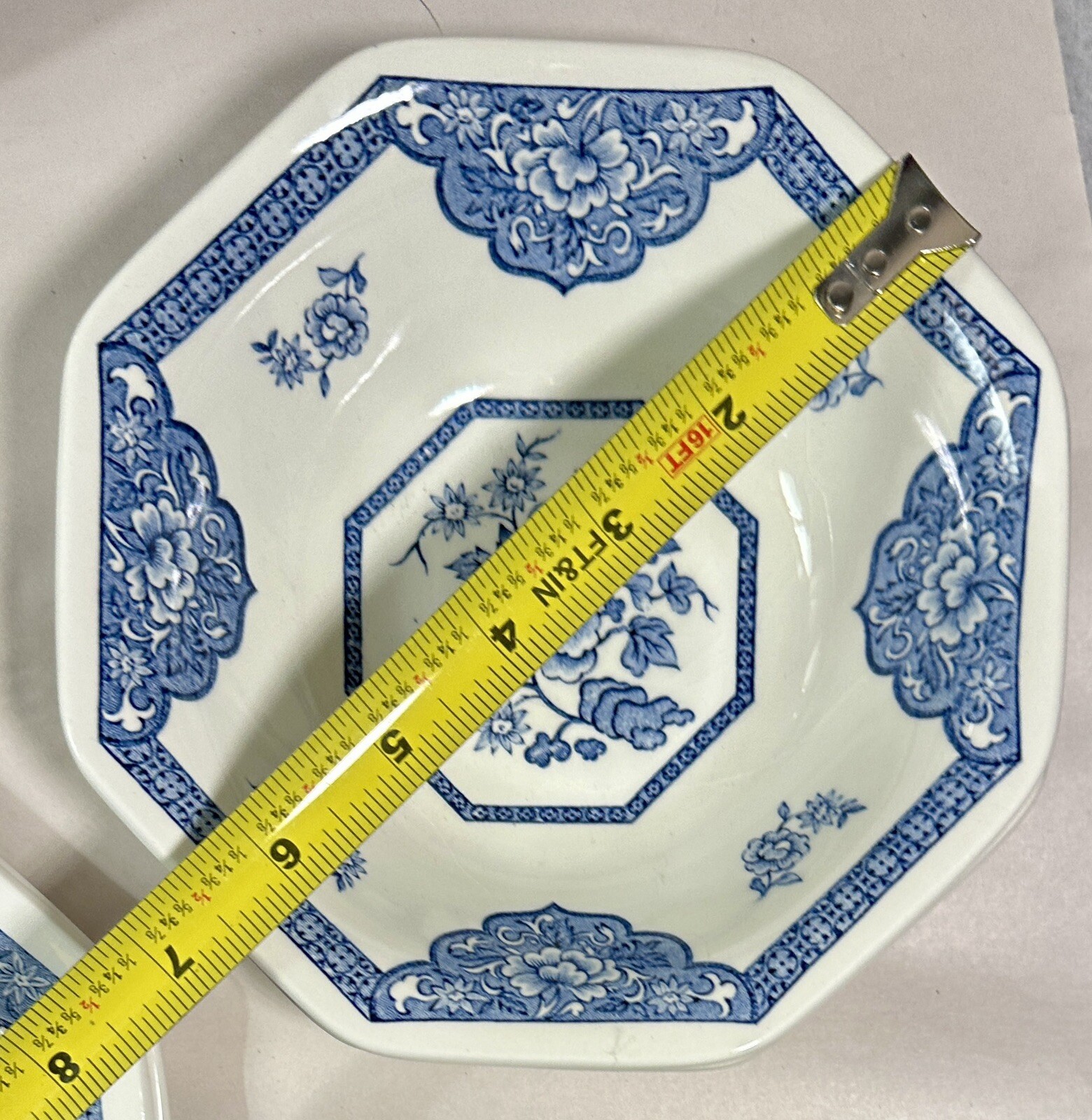 Old Pekin J&G Meakin Royal Staffordshire Ironstone Plates and Bowls - Image 7