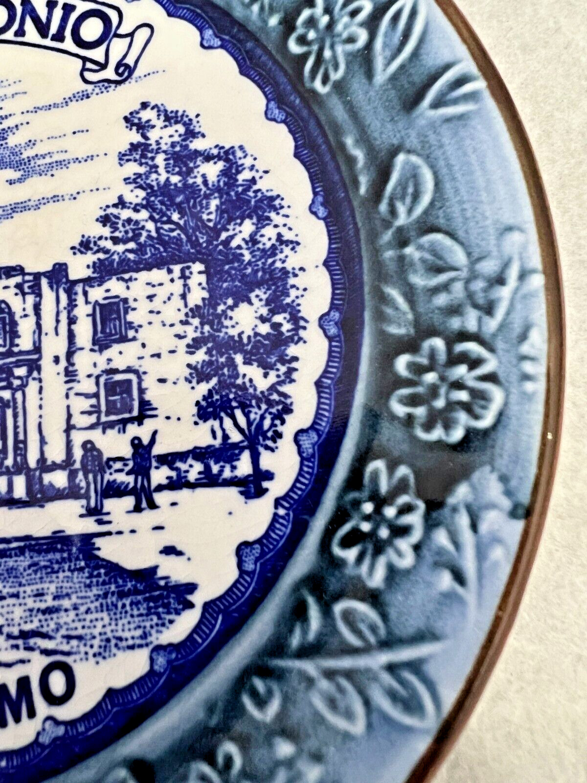 SAN ANTONIO Commemorative Alamo Wall Plate - Made in Japan circa 1960 - 6" - Image 4