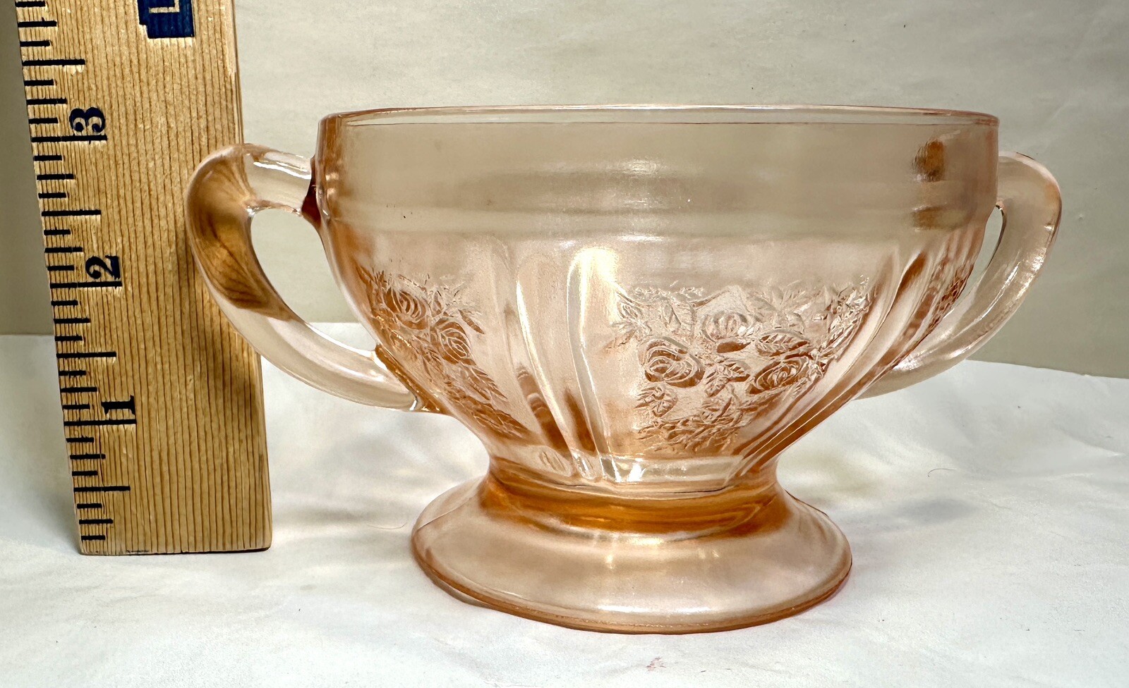 Federal Sharon Cabbage Rose Pink Depression Glass Sugar Bowl - Image 3