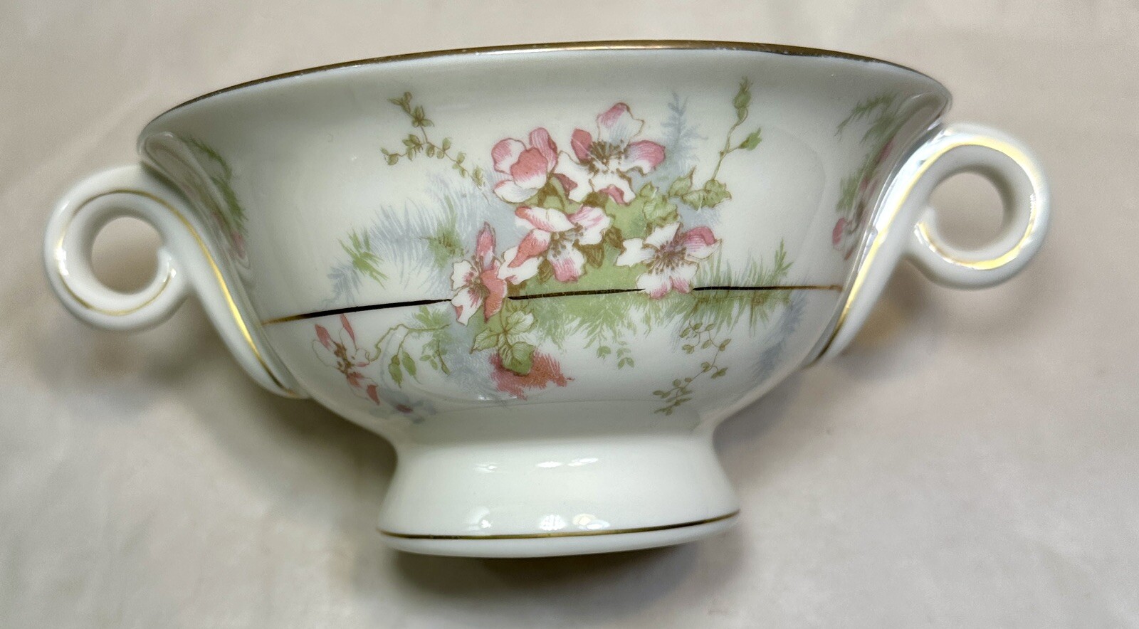 Theodore Haviland Apple Blossom Sugar Bowl and Lid - Immaculate - Image 8
