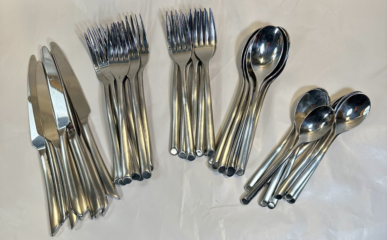 One (1) Mikasa Satin Wave Forged Stainless Flatware Place Setting - Five Pieces - Image 1