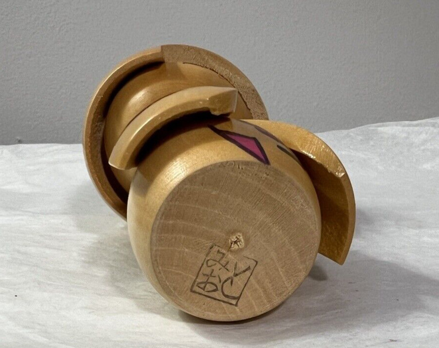 Japanese Kokeshi Blonde Red Bow Wooden Doll Girl Flower Painted 5 1/4” - Image 5