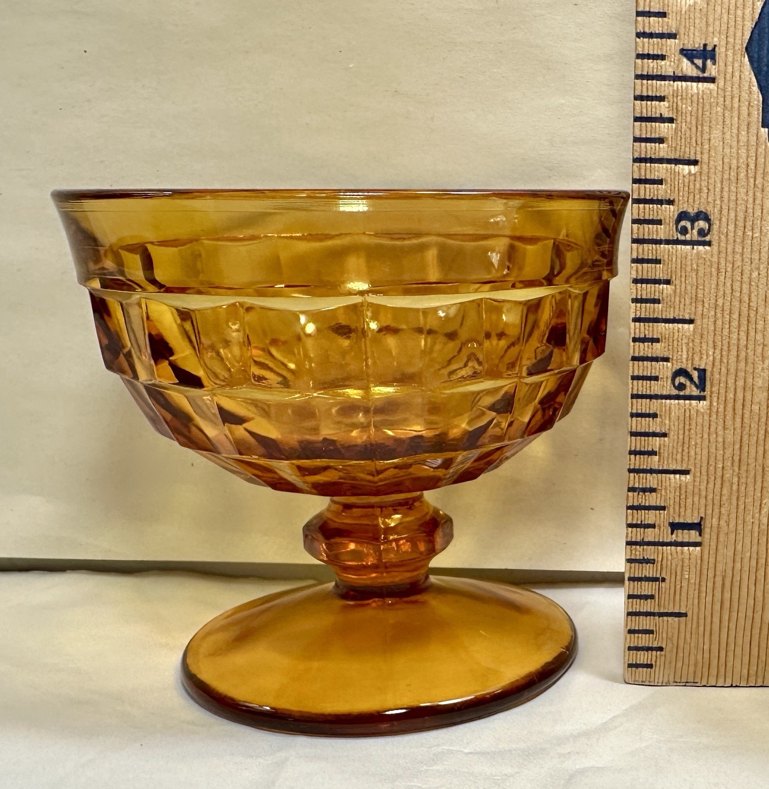 Set of Two (2) Indiana Glass Company  Amber White Hall  Sherbet Glasses Vintage - Image 4