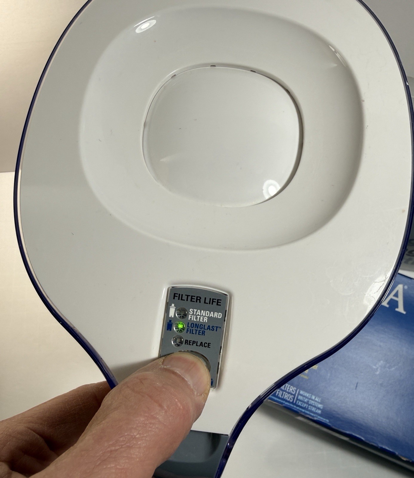 Brita Water Filtration Pitcher and New Filters - Image 2