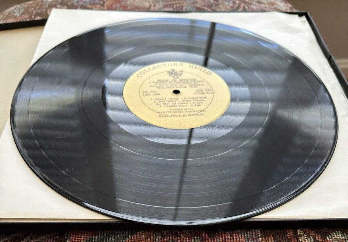 A Treasury of Chassidic Song: Collectors Guild 3S-691 - Image 1