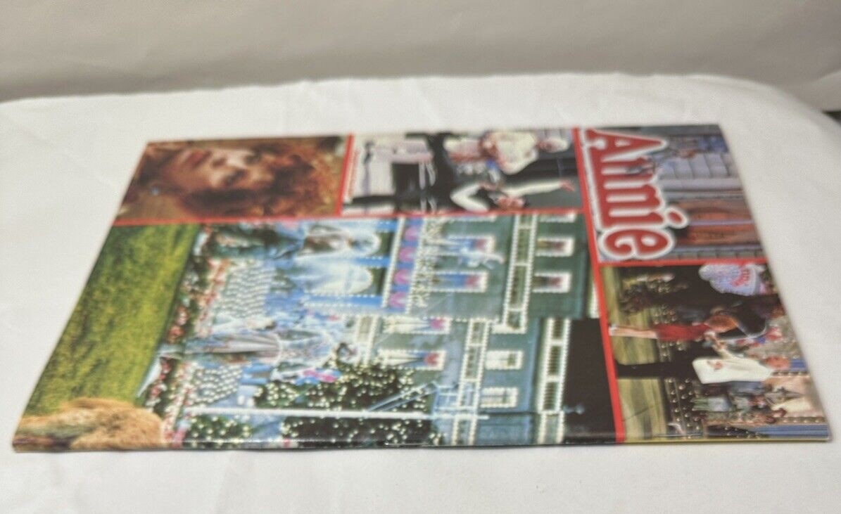 Vintage Marvel Super Special Comic "Annie" Vol. 1 No. 23, 1982 - Stan Lee - Image 5