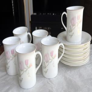 Six Corning Carmel Cups & Saucers - Pristine