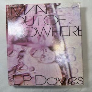 Man out of Nowhere - LP Davies, 1975 - HC/DJ