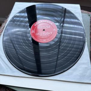 Julian Bream: The Golden Age Of English Lute Music - RCA LD-2560