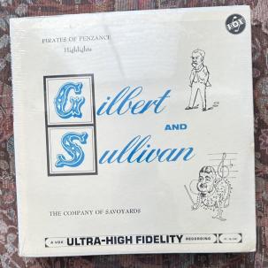 SEALED: Gilbert & Sullivan Pirates Of Penzance - Company of Savoyards PL 16.410