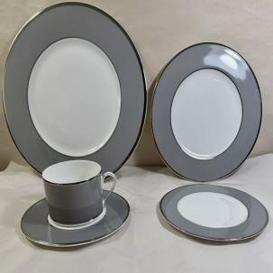 Mikasa Color Studio Grey and Platinum 5-pc Dinnerware Set - Unboxed, Unused