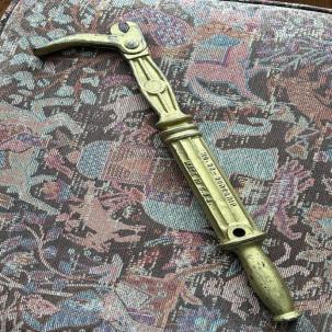 Vintage Bridgeport Hardware Forged Steel Nail Puller/Pounder No. 56 SUREGRIP