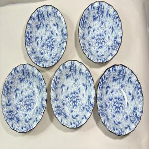 Set of 5 Blue and White Porcelain JAPANESE Bowls - 5 1/2 Inches - Immaculate