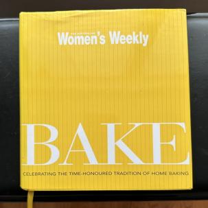 Bake (Australian Women's Weekly) 
